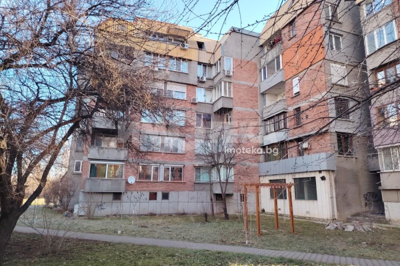 Продава 3-СТАЕН, гр. София, Гоце Делчев, снимка 9 - Aпартаменти - 49434137