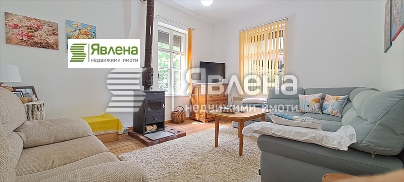 Продава КЪЩА, гр. Тетевен, област Ловеч, снимка 5 - Къщи - 52998128