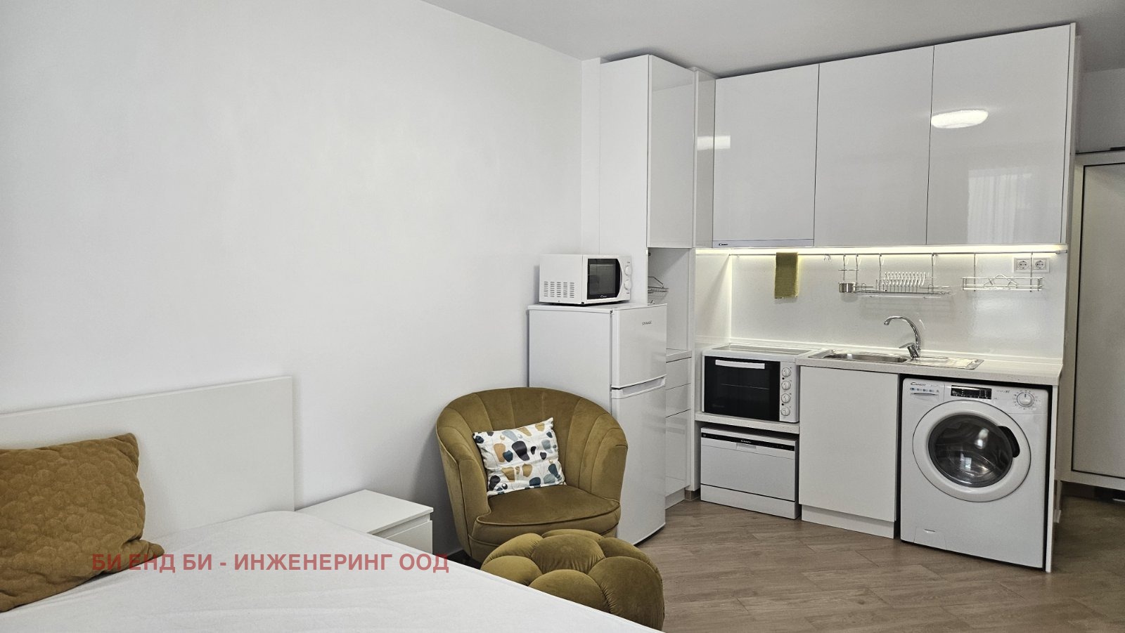 Продава ЕТАЖ ОТ КЪЩА, гр. Баня, област Пловдив, снимка 12 - Етаж от къща - 54695410