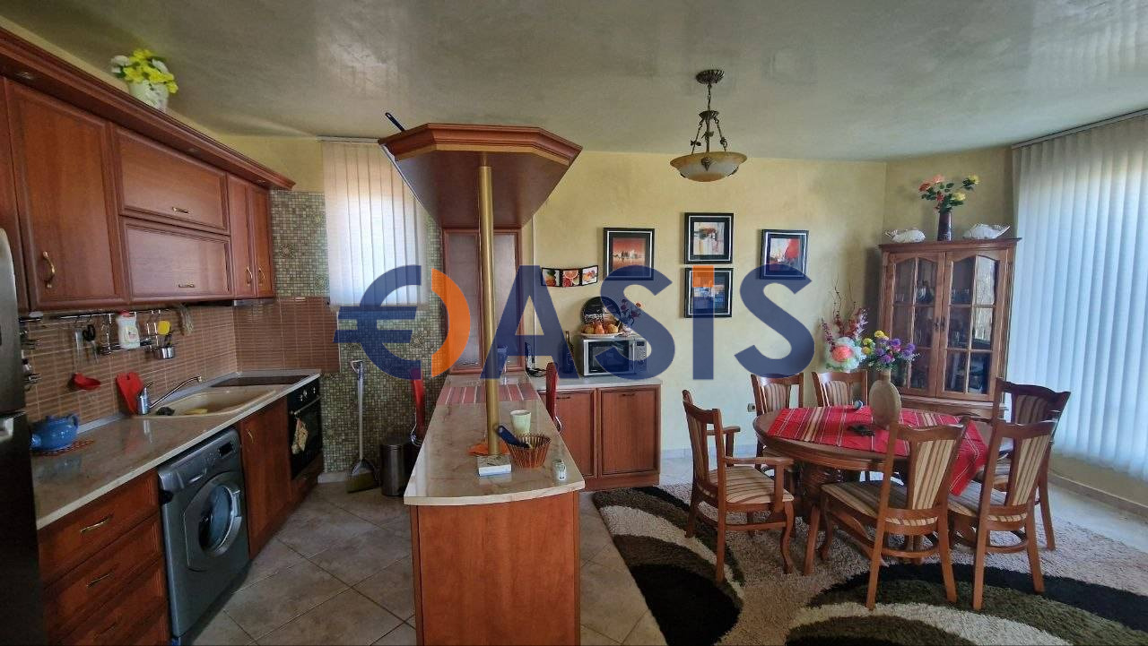 Продава КЪЩА, гр. Варна, Център, снимка 12 - Къщи - 54035915