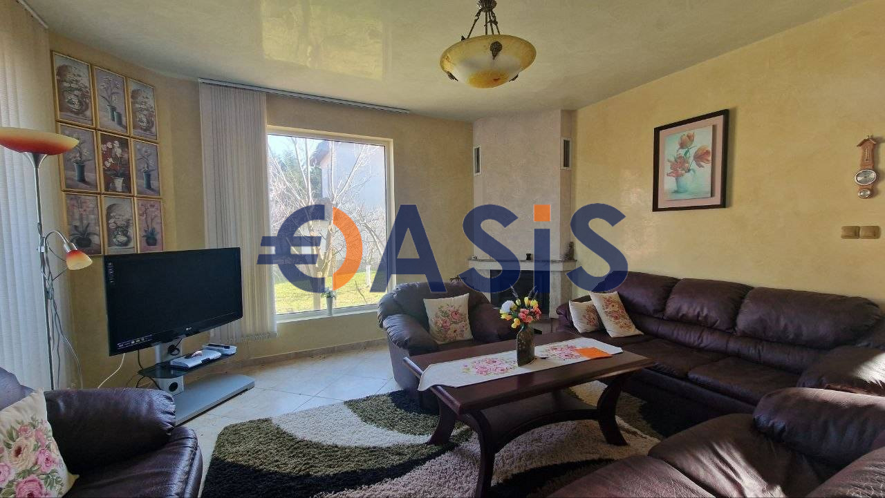 Продава КЪЩА, гр. Варна, Център, снимка 10 - Къщи - 54035915