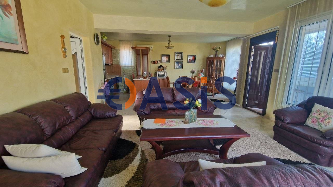 Продава КЪЩА, гр. Варна, Център, снимка 9 - Къщи - 54035915