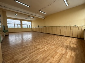 Endüstriyel bina Rodina 1, Ruse