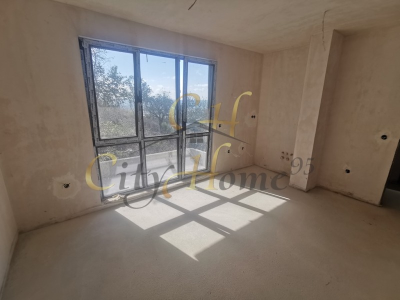 De vânzare  1 dormitor Varna , Vâzrajdane 3 , 56 mp | 90218995 - imagine [2]