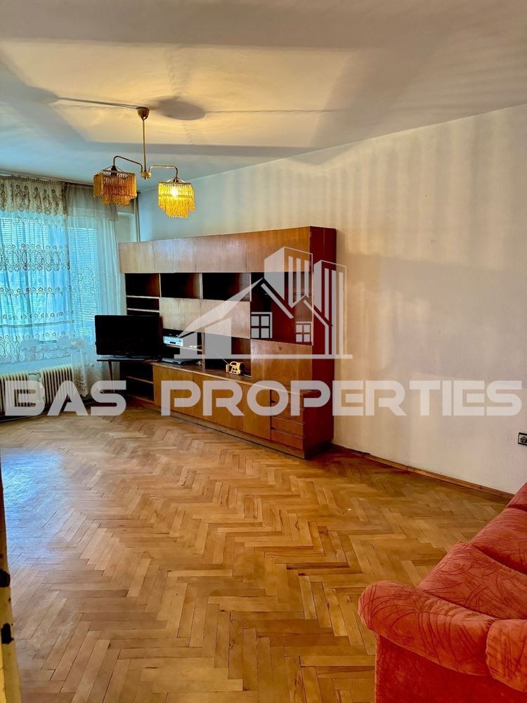 Продава 3-СТАЕН, гр. София, Бъкстон, снимка 2 - Апартаменти - 52456519