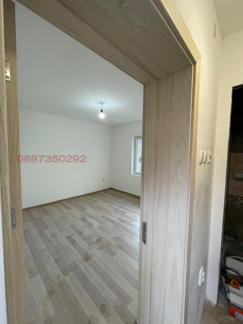 Продава КЪЩА, гр. Своге, област София област, снимка 9 - Къщи - 53074834