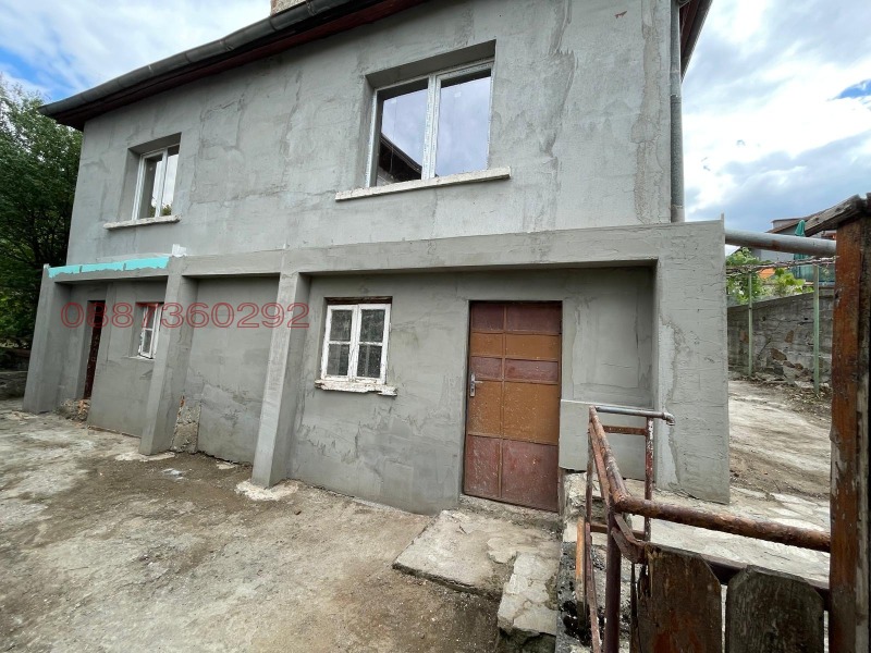 Продава КЪЩА, гр. Своге, област София област, снимка 2 - Къщи - 53074834
