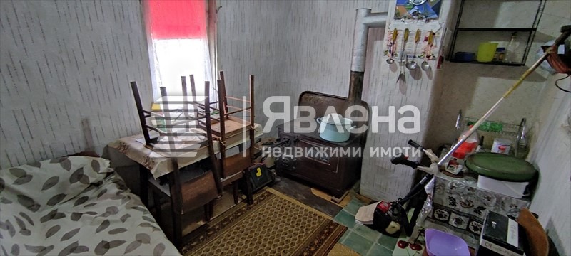 Продава КЪЩА, с. Кондофрей, област Перник, снимка 6 - Къщи - 54975478