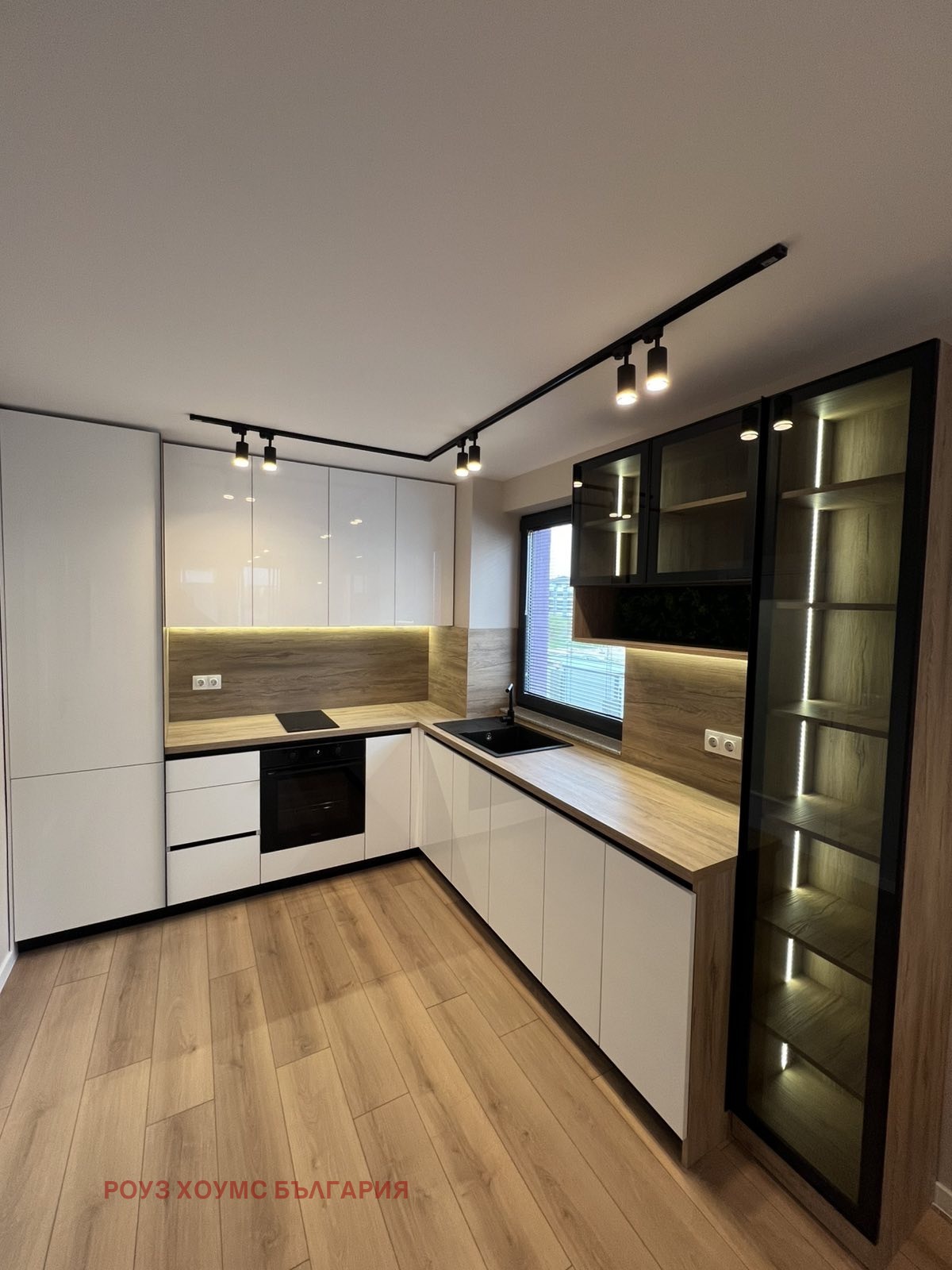 Продава 2-СТАЕН, гр. Пловдив, Остромила, снимка 4 - Апартаменти - 54104065