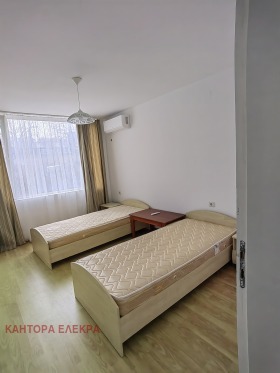 2 camere da letto Biala, regione Varna 3