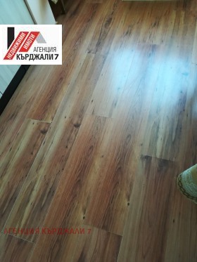 ����� ������� 4-�����,���� ��������, ���������>