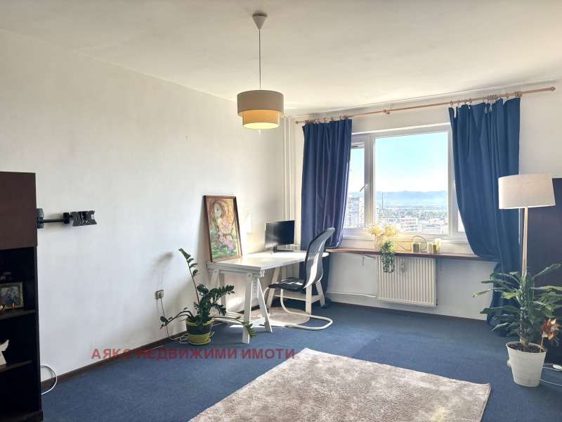 Eladó  2 hálószobás Sofia , Ljulin 3 , 100 négyzetméter | 29075986 - kép [2]