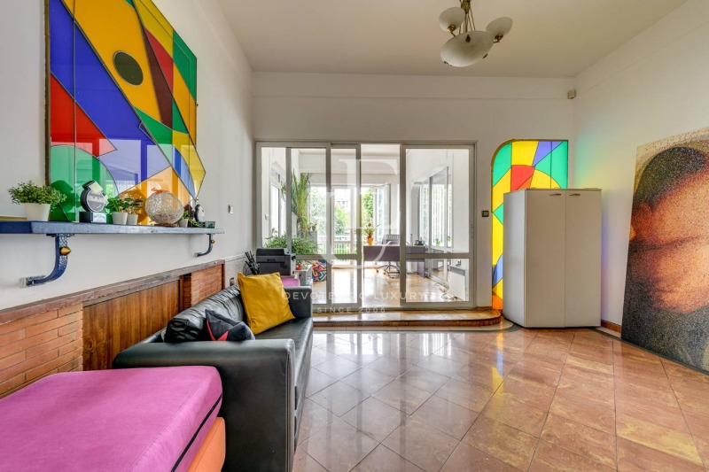 Na prodej  3 ložnice Sofia , Centar , 187 m2 | 74522958 - obraz [4]