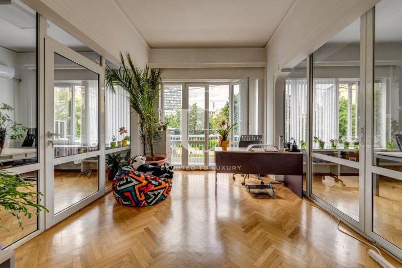 Na prodej  3 ložnice Sofia , Centar , 187 m2 | 74522958 - obraz [6]
