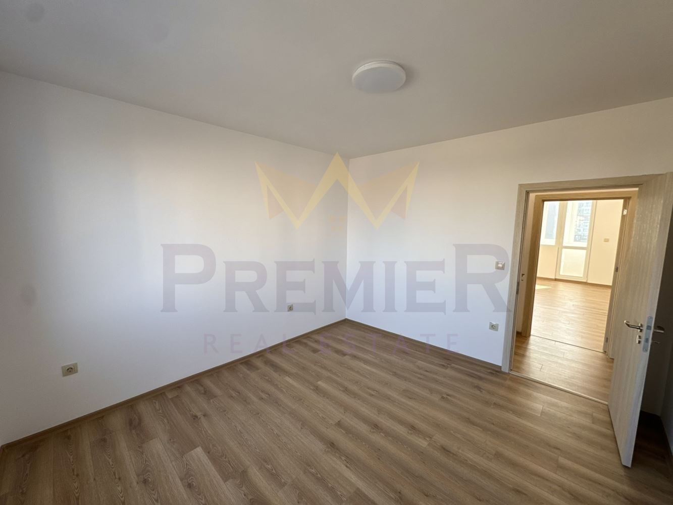 Продава 3-СТАЕН, гр. Варна, Възраждане 1, снимка 2 - Апартаменти - 54187468