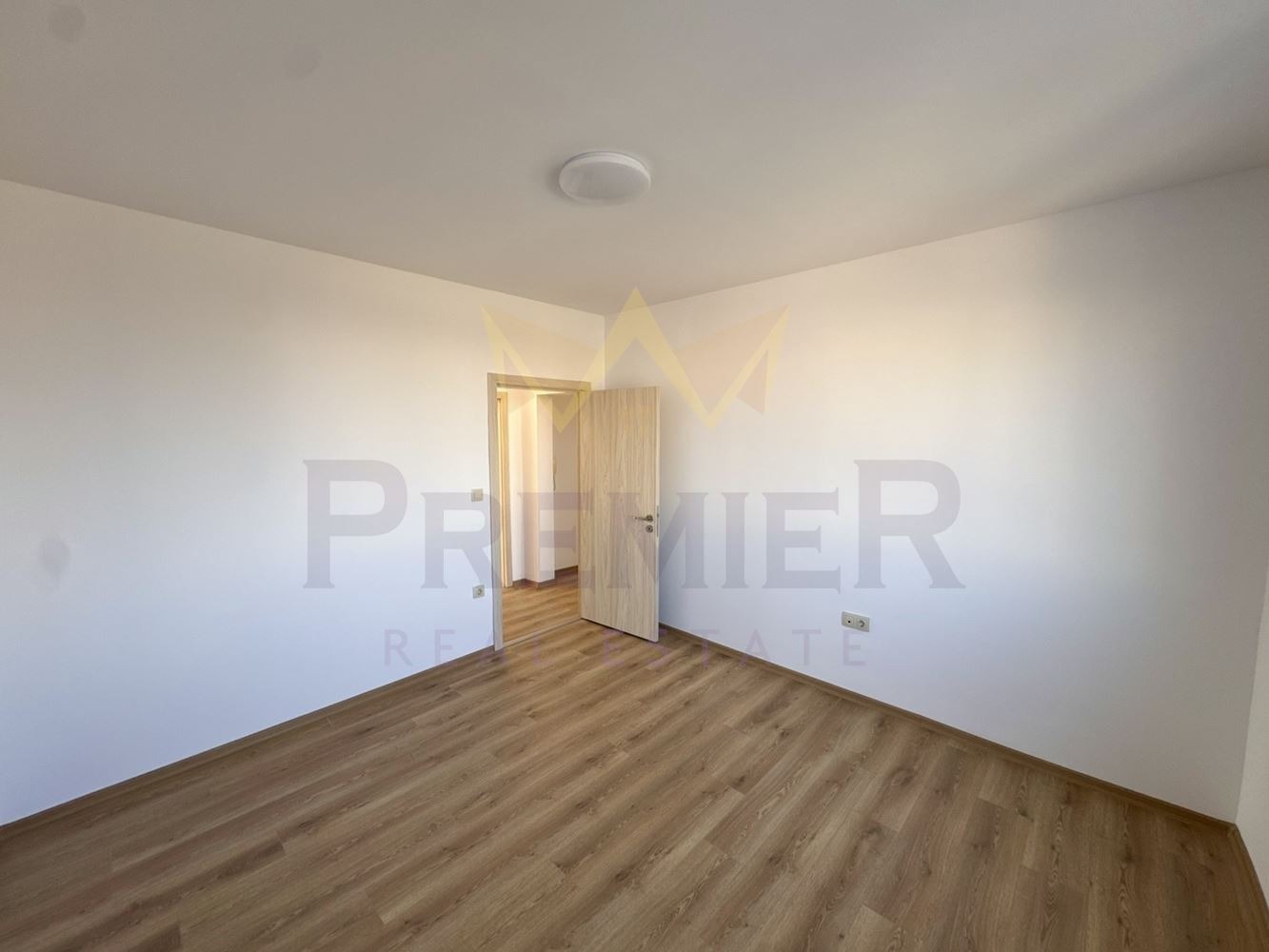Продава 3-СТАЕН, гр. Варна, Възраждане 1, снимка 2 - Апартаменти - 54187468