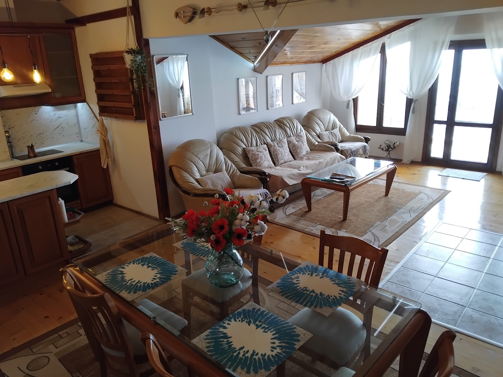 Продава 3-СТАЕН, гр. Балчик, област Добрич, снимка 5 - Апартаменти - 55175458