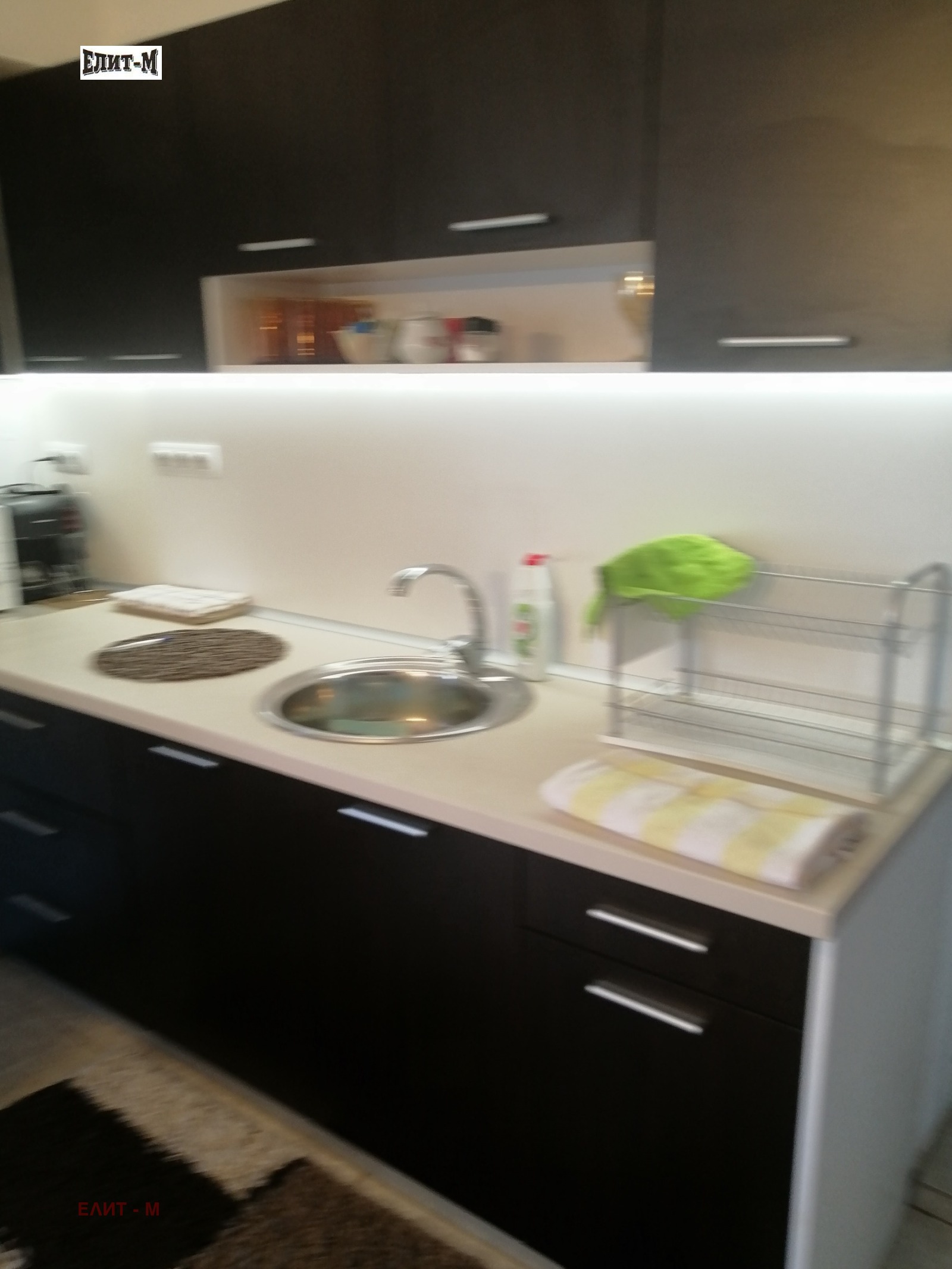 Продава КЪЩА, с. Бежаново, област Ловеч, снимка 3 - Къщи - 54821408