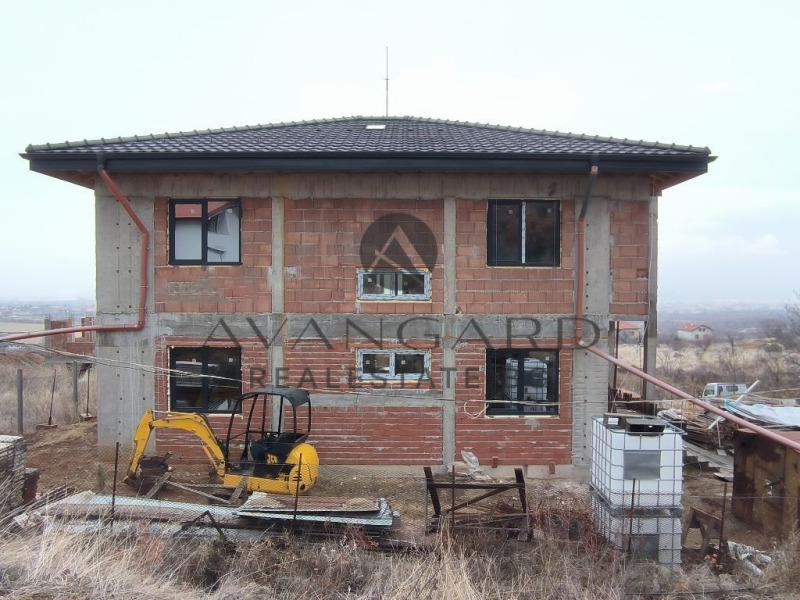 Продава КЪЩА, с. Марково, област Пловдив, снимка 3 - Къщи - 49432063