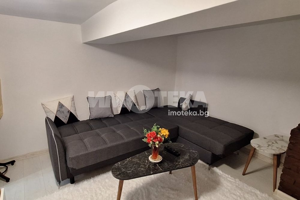Продава КЪЩА, гр. Белослав, област Варна, снимка 5 - Къщи - 54126359