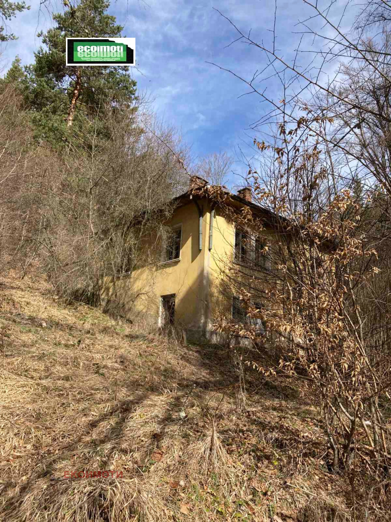 Продава КЪЩА в област Благоевград, гр. Банско - 50 кв.м / 80 000 € » 156 466.40 лв., ЕКОИМОТИ