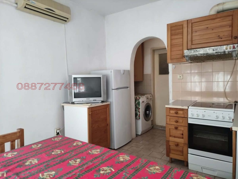 Продава 2-СТАЕН, гр. Бургас, Център, снимка 6 - Апартаменти - 52894614