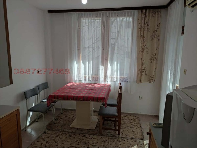 Продава 2-СТАЕН, гр. Бургас, Център, снимка 8 - Апартаменти - 52894614