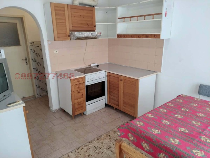 Продава 2-СТАЕН, гр. Бургас, Център, снимка 7 - Апартаменти - 52894614