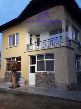 Продажба на къщи в област Ловеч — страница 16 - изображение 13 