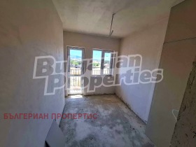 Hus Sjernomorets, region Burgas