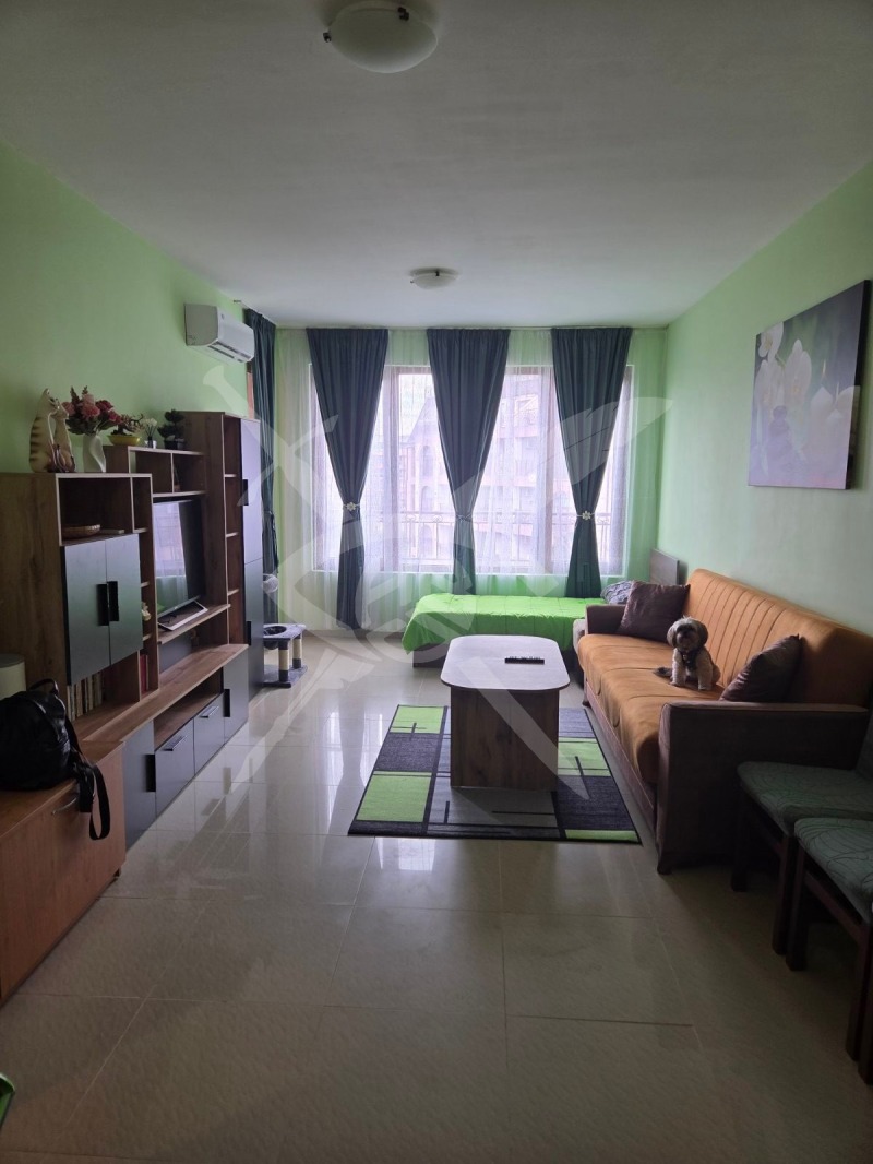 À venda  1 quarto região Burgas , k.k. Slantchev briag , 64 m² | 72084344