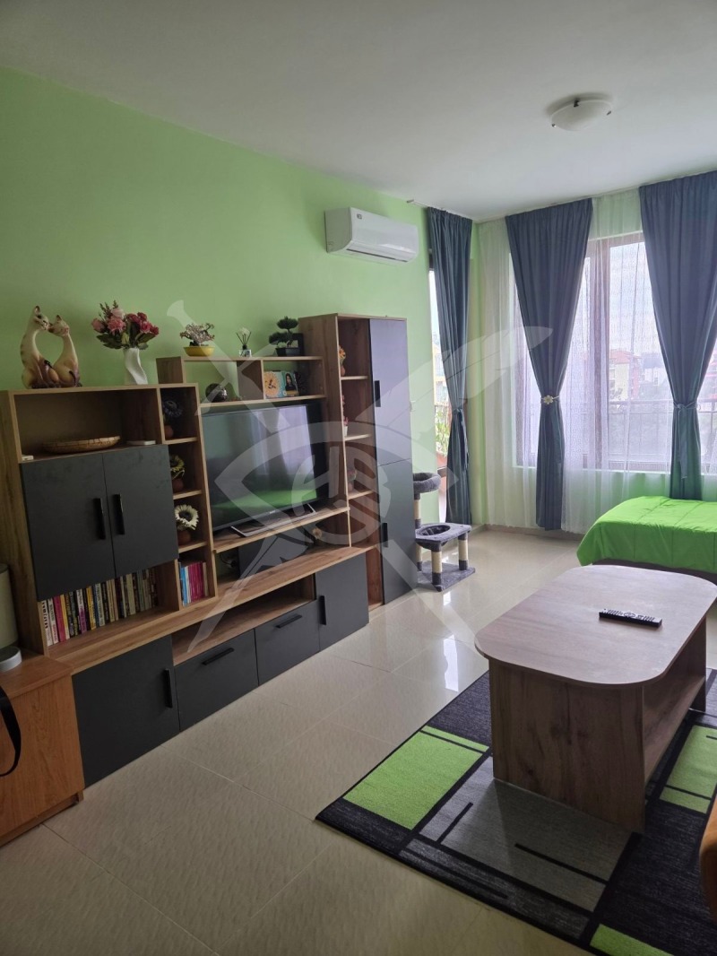 À venda  1 quarto região Burgas , k.k. Slantchev briag , 64 m² | 72084344 - imagem [2]