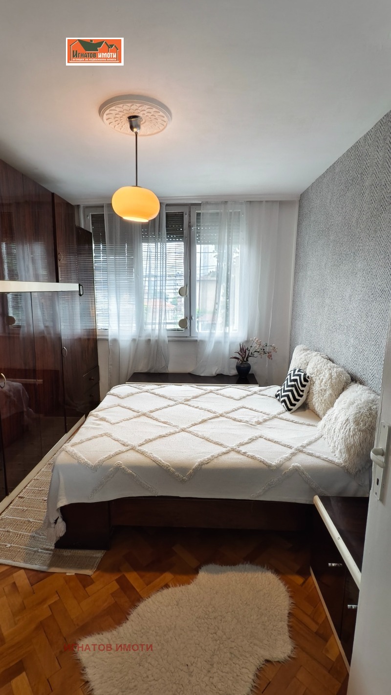 For Sale  2 bedroom Pazardzhik , Tsentar , 70 sq.m | 91310986
