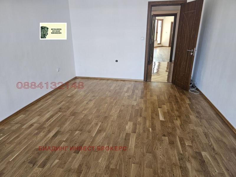 Продава 3-СТАЕН, гр. София, Лагера, снимка 7 - Апартаменти - 52942509