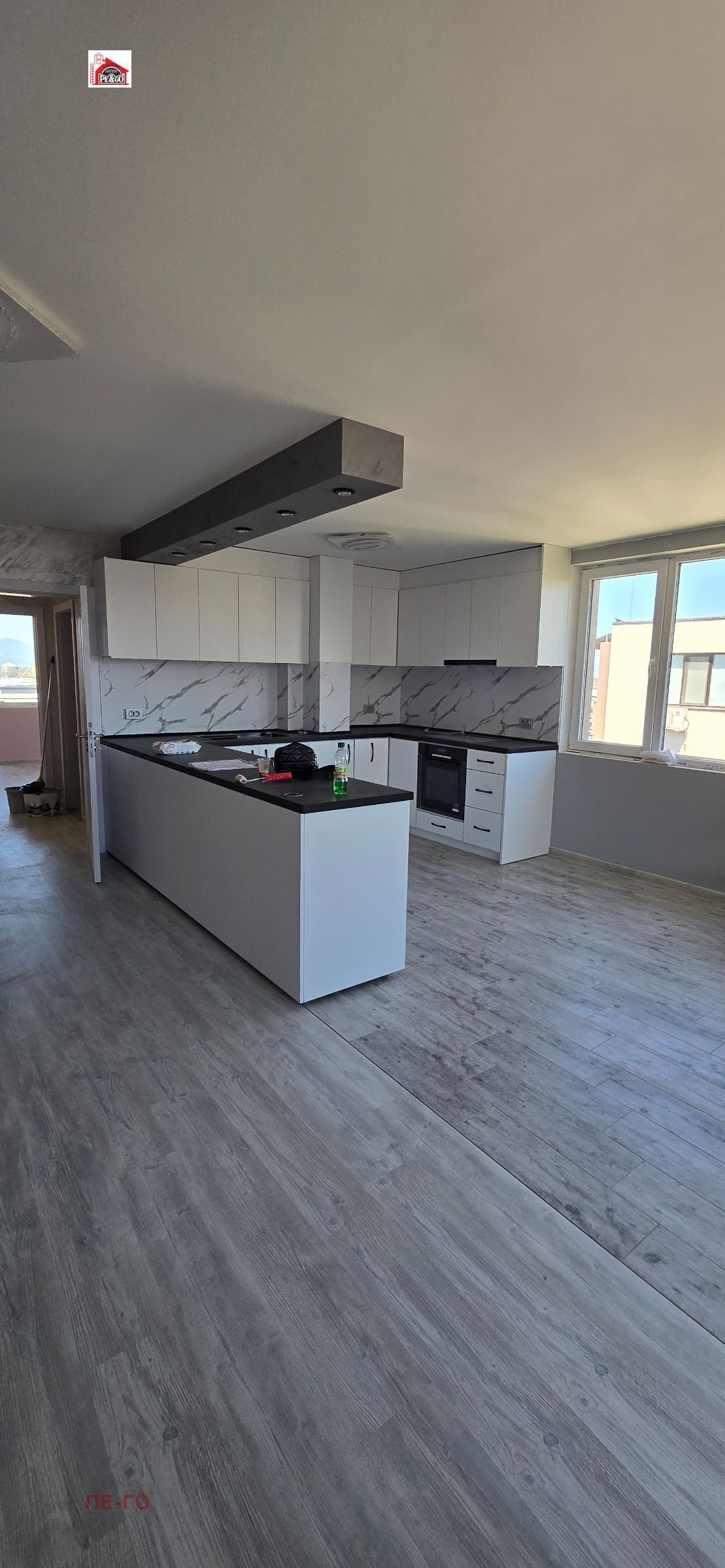 Продава 3-СТАЕН, гр. Пазарджик, Промишлена зона, снимка 3 - Апартаменти - 54309687