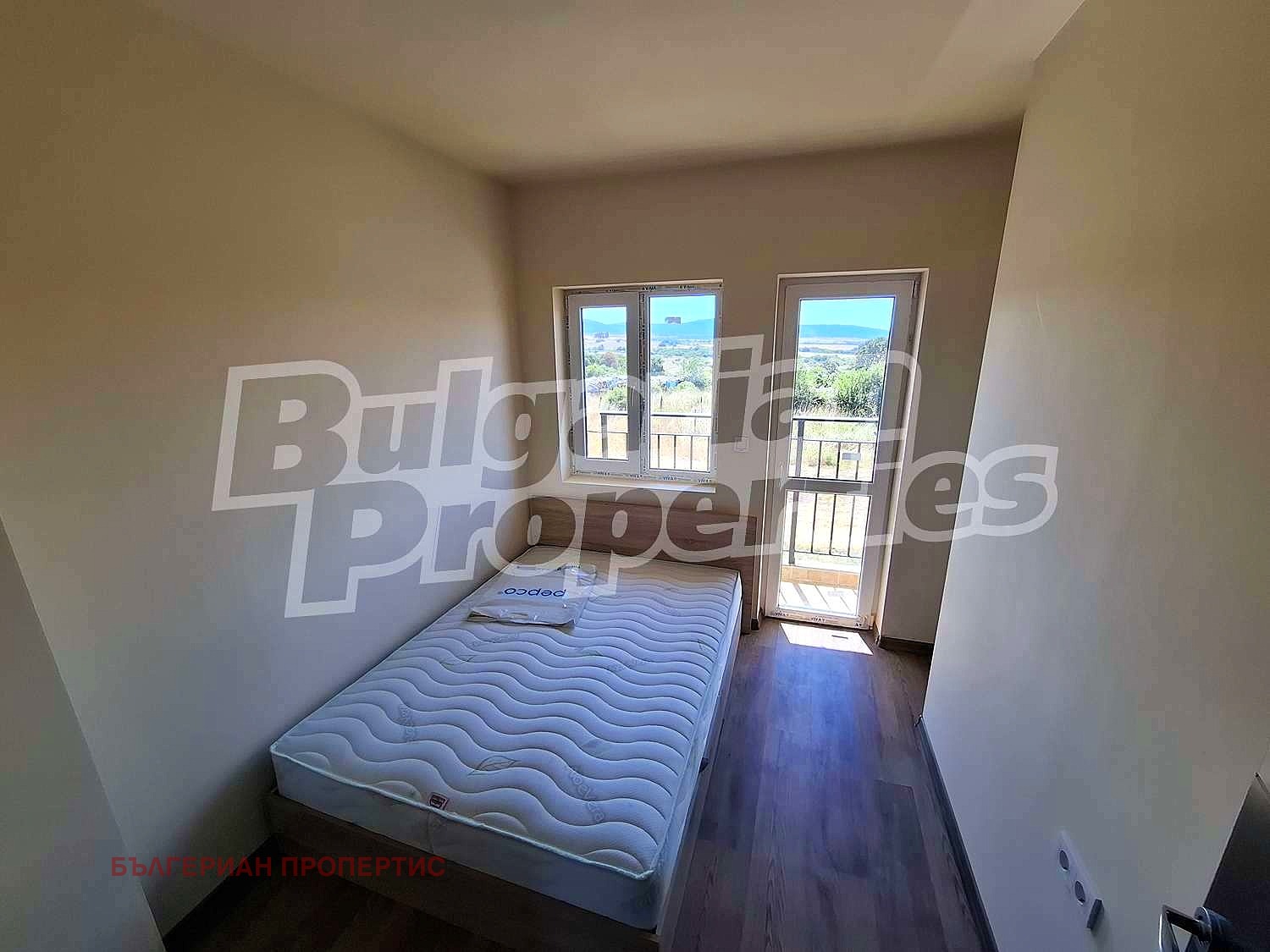 Продава КЪЩА, гр. Черноморец, област Бургас, снимка 2 - Къщи - 50940913
