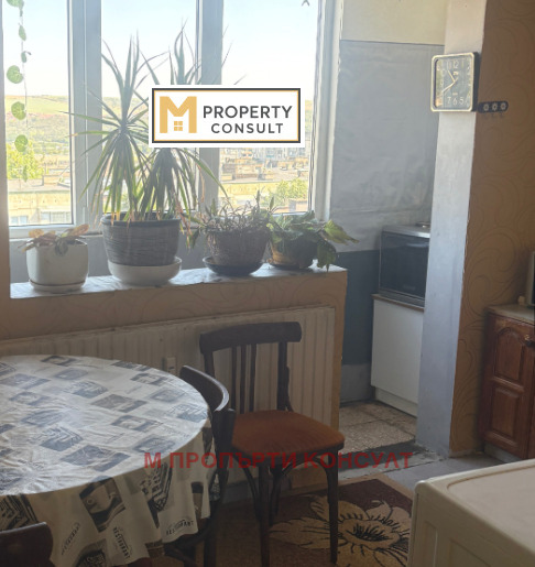 Продава  2-стаен, град Плевен, Сторгозия • 76 000 € • ID 54253602 — holmes.bg - [1] 