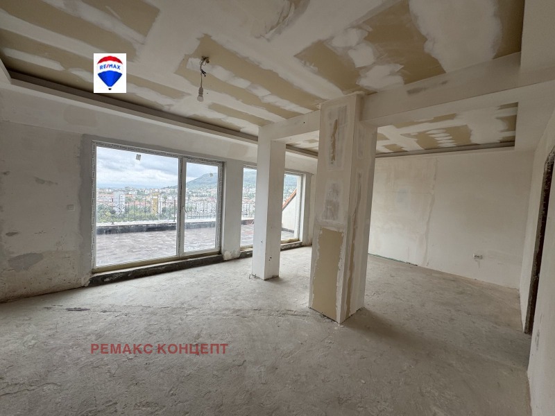 Продава  Многостаен град Шумен , Пазара , 141 кв.м | 17678729 - изображение [16]