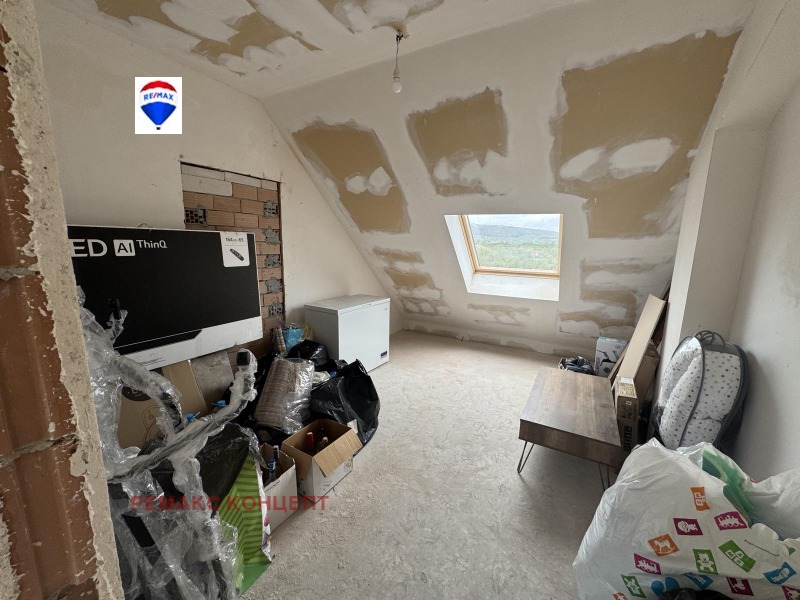 Продава  Многостаен град Шумен , Пазара , 141 кв.м | 17678729 - изображение [10]