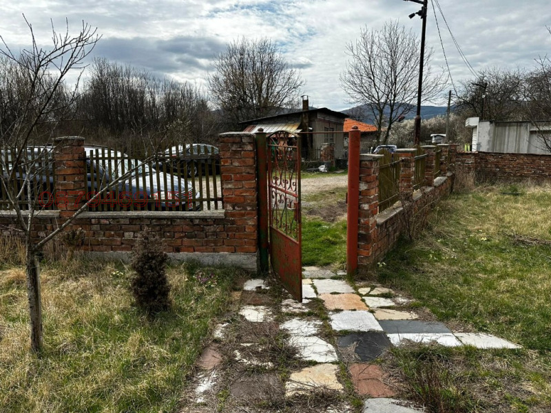 Продава КЪЩА, гр. Перник, Стара Тева, снимка 9 - Къщи - 52786489