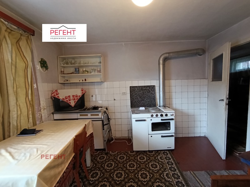 Продава КЪЩА, гр. Габрово, Недевци, снимка 3 - Къщи - 52705943