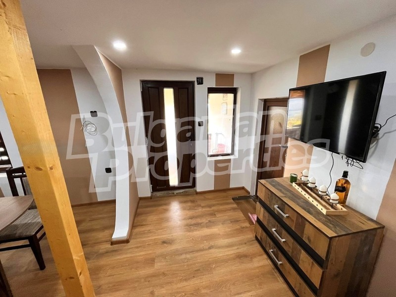 Продава КЪЩА, с. Стрелец, област Велико Търново, снимка 2 - Къщи - 53176335