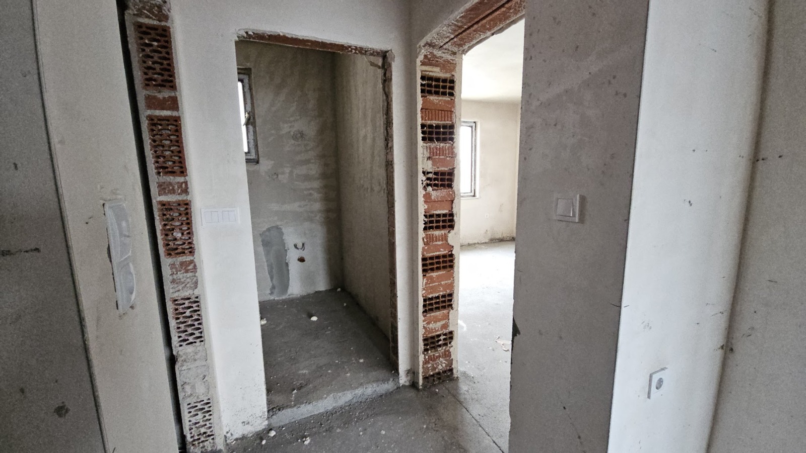 Продава 3-СТАЕН, гр. Пловдив, Остромила, снимка 9 - Апартаменти - 55780606
