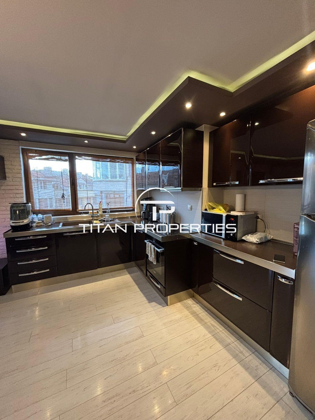 Продава МНОГОСТАЕН, гр. Бургас, Възраждане, снимка 10 - Апартаменти - 54736415