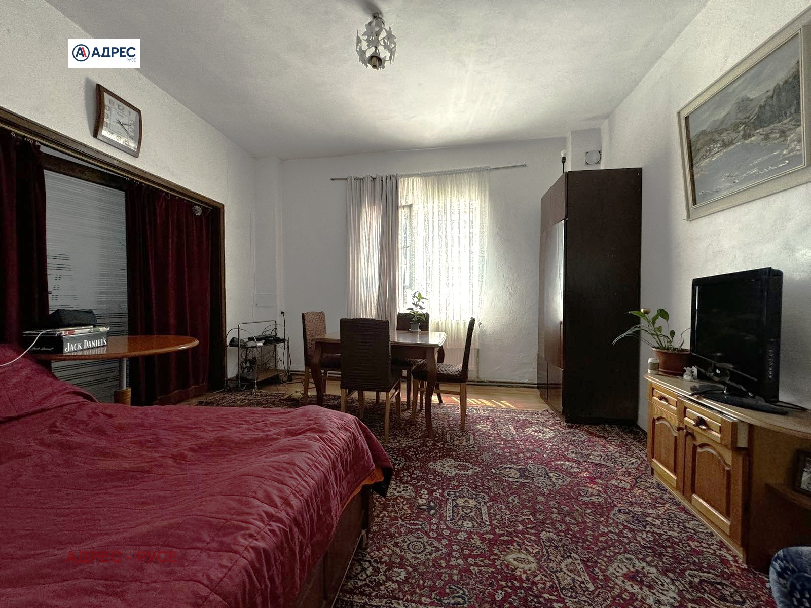 Продава КЪЩА, гр. Русе, Широк център