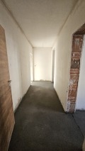 Продава  3-стаен град Пловдив , Остромила , 122 кв.м | 15822083 - изображение [4]