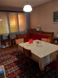 Продава 4-СТАЕН, град Добрич, Център • 196000 лв. / 100213.21 € • 32051533 4