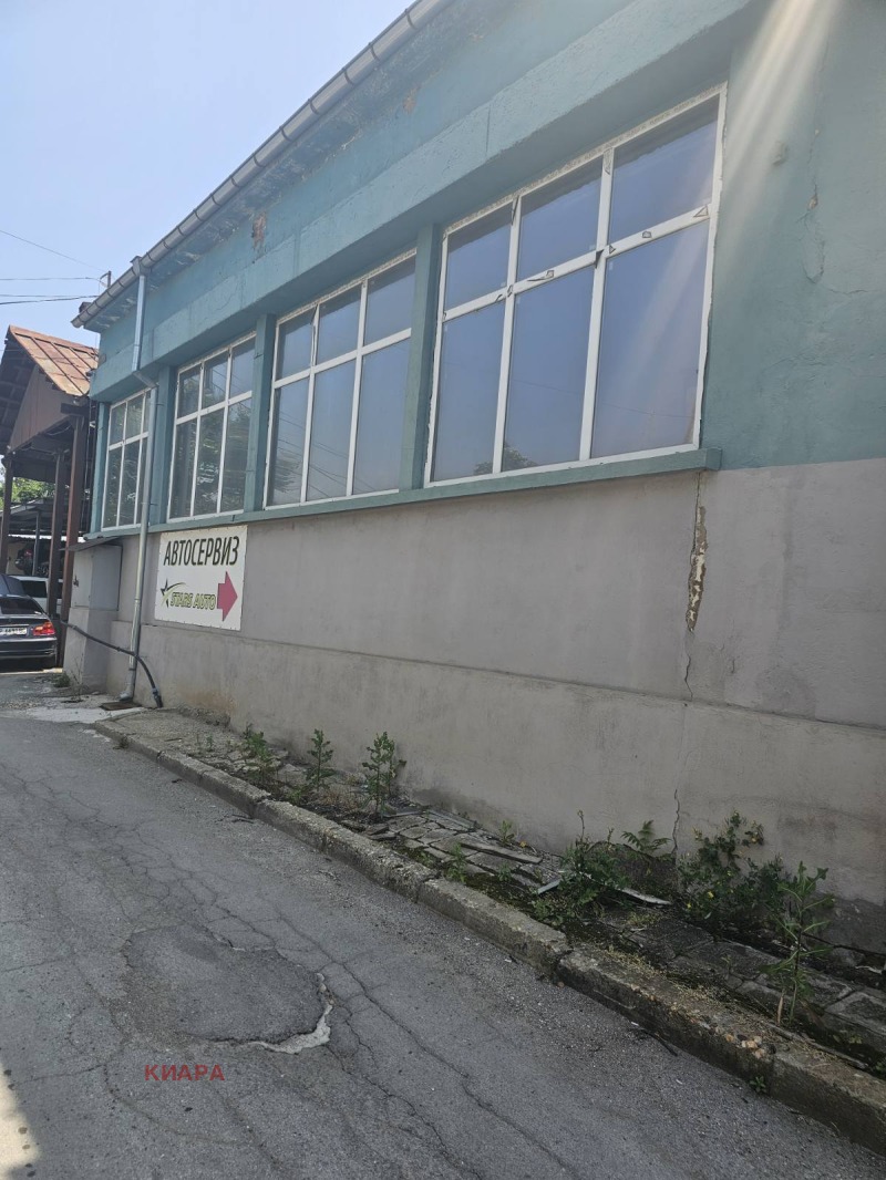 Продава СКЛАД в град Русе, в.з. Д. Басарбовски - 434 кв.м / 260 400 € » 509 298.13 лв., КИАРА