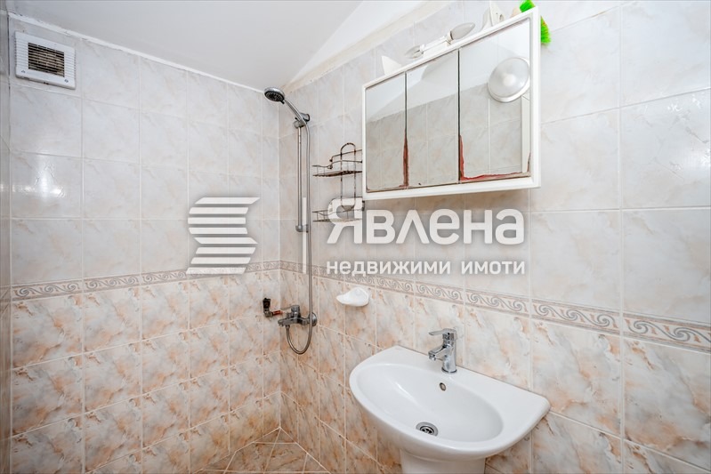 Продава МНОГОСТАЕН, гр. София, Център, снимка 15 - Апартаменти - 55304584