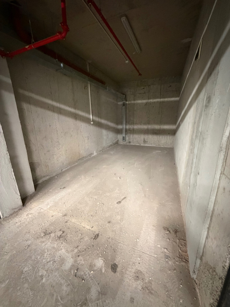 Продава ГАРАЖ, ПАРКОМЯСТО, гр. Пловдив, Тракия